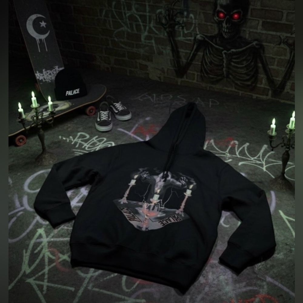 Palace “Spooked” Hoodie 2019 Limited Release Black
